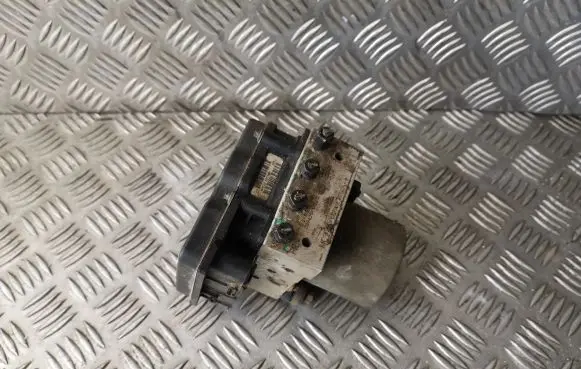 KIA Carnival ABS Pump 0265950614 0265235218 589204D300