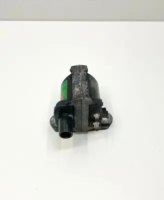 Mercedes-Benz SL R129 High voltage ignition coil A0001585703 0001585703