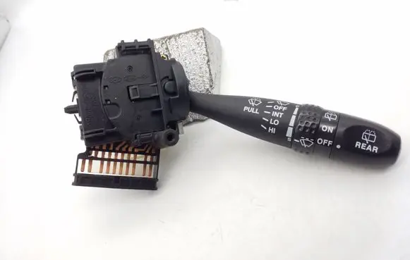 KIA Rio Wiper control stalk 75733A