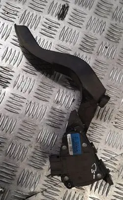 Audi A6 S6 C5 4B Accelerator throttle pedal 8d1723523n