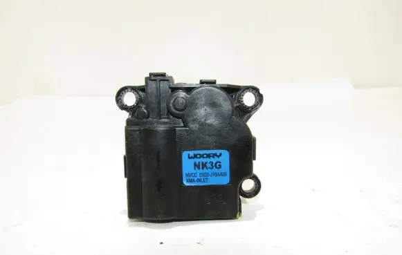 Hyundai ix20 Air flap motor/actuator D332JY9AA05