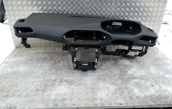 Peugeot 308 Dashboard 96775383ZD
