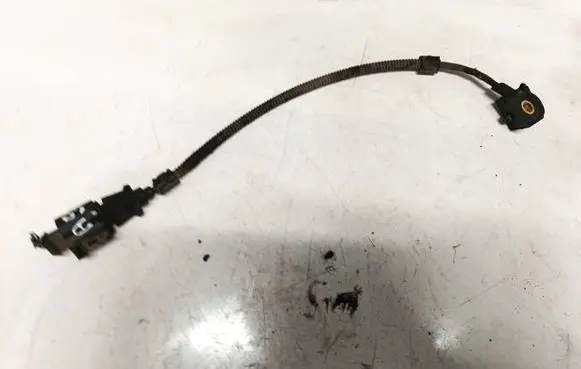 Skoda Praktik (5J8) Camshaft position sensor xt6cz
