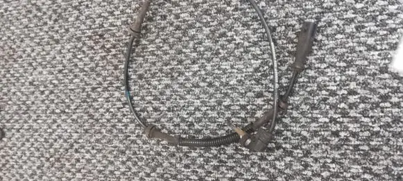 Renault Trafic III (X82) ABS brake wheel speed sensor 479108892R 93868517