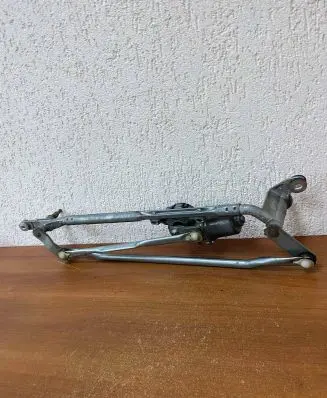 Land Rover Discovery 5 Front wiper linkage and motor HY3217500BB 704