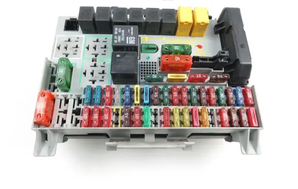 Opel Zafira A Fuse box set 90589965