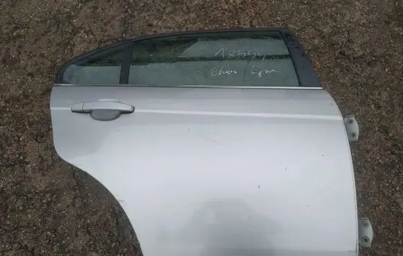 Chevrolet Epica Rear door pilkos