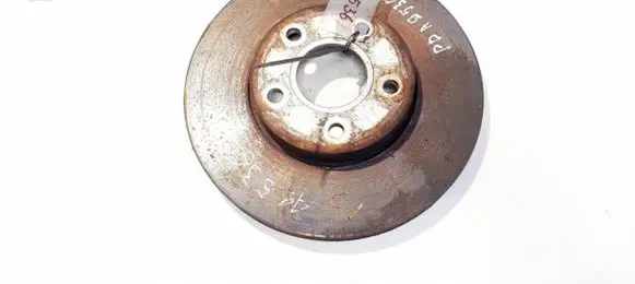 Ford C-MAX I Front brake disc ventiliuojamas