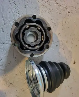 Mercedes-Benz Sprinter W901 W902 W903 W904 Driveshaft inner CV joint 304904 9013300001