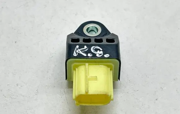 Toyota Land Cruiser (J150) Airbag deployment crash/impact sensor 8983175020