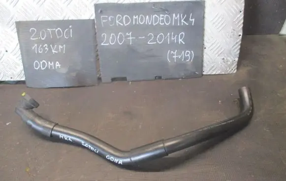 Ford Mondeo MK IV Breather hose/pipe 