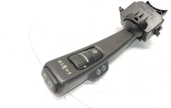 Volvo C30 Wiper switch 17D770