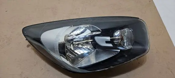 KIA Picanto Headlight/headlamp 92102-1Y0