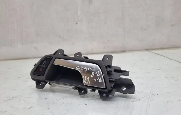 Audi A4 S4 B8 8K Front door interior handle 8K0837019