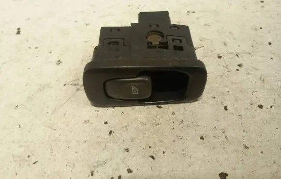 Volvo S80 Electric window control switch 9476695