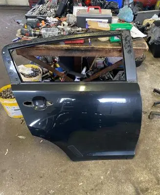 KIA Sportage Rear door