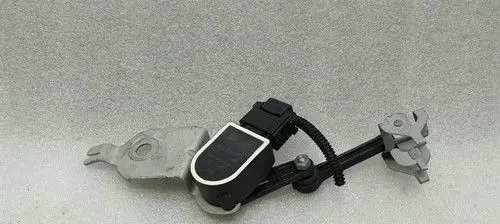 Mercedes-Benz E W238 Headlight/headlamp level sensor A0009053704