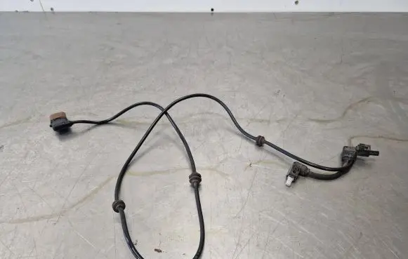 Mercedes-Benz GLC C253 Front ABS sensor wiring A2535407102