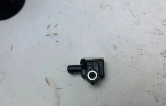 Audi A6 S6 C6 4F Airbag deployment crash/impact sensor 4F0959643C