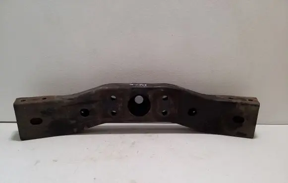 Mitsubishi L200 Gearbox mounting bracket