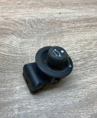 Ford Mondeo Mk III Wing mirror switch 93BG17B676BA