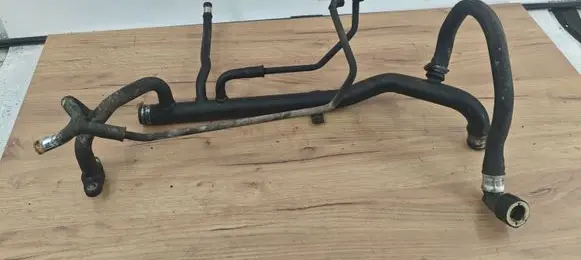 Volvo XC70 Engine coolant pipe/hose 9485590