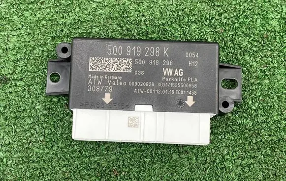 Volkswagen Golf VII Parking PDC control unit/module 5Q0919298K 5Q0919298 308779