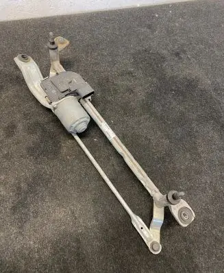 Volkswagen Golf VIII Front wiper linkage 5H1955023A