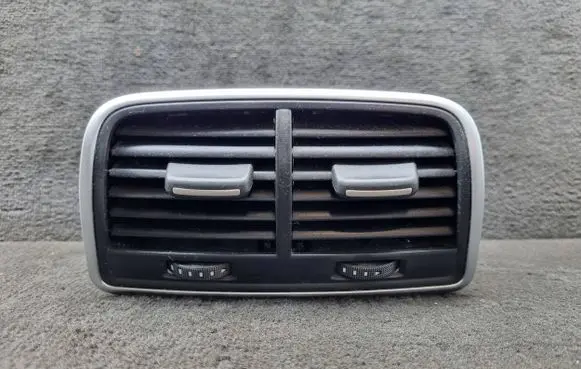 Audi A6 C7 Rear air vent grill 4G0819203 4G08192036PS