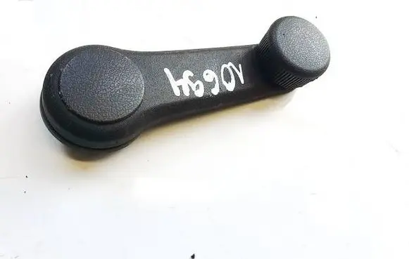 KIA Ceed Front door window winding handle 8263022001 82630-22001