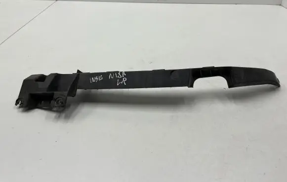 Opel Insignia A Headlight/headlamp mounting bracket 13250570