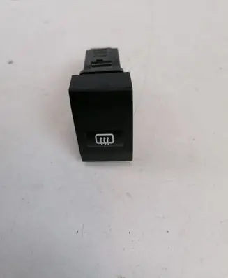 KIA Carnival Windscreen/window heater switch