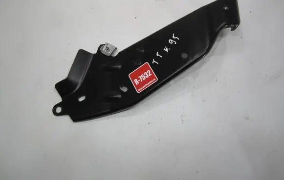 Audi TT TTS Mk2 Centre console side trim front 8J1863346