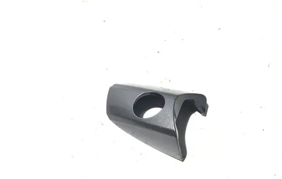 Mercedes-Benz C W204 Front door handle cover A2047661425