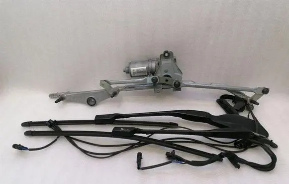 Mercedes-Benz SL R231 Front wiper linkage and motor A2318200640