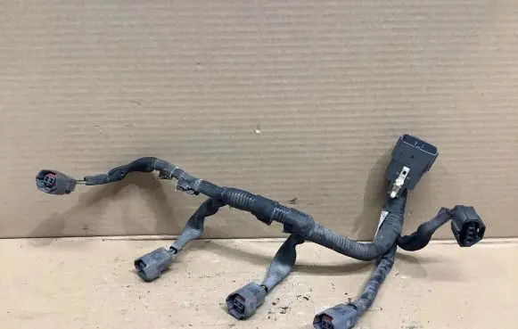 Mazda CX-7 Fuel injector wires L3K967080A