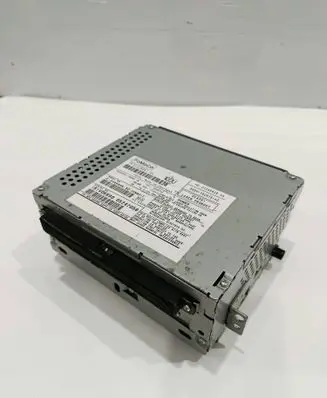 Volvo XC70 Radio/CD/DVD/GPS head unit 31328067AA 31285836AA