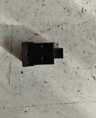 Nissan Juke II F16 Headlight level height control switch 701117