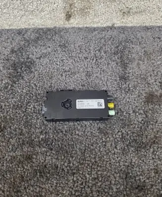 BMW 1 F20 F21 Aerial antenna amplifier 9226882 1683193C00 19081710