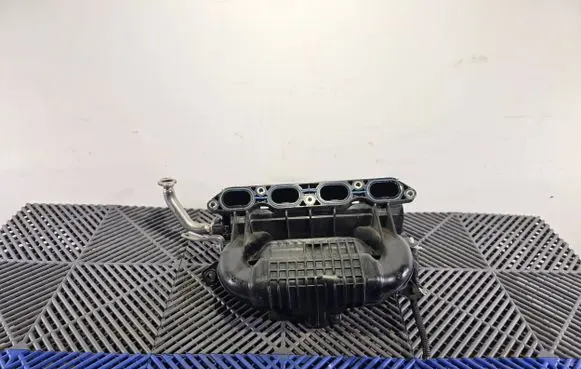 Toyota C-HR I Intake manifold 171200T180