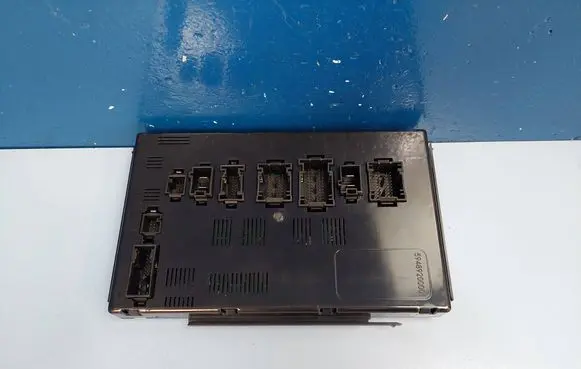 Mercedes-Benz ML W164 SAM control unit A1649005401 A1649005101