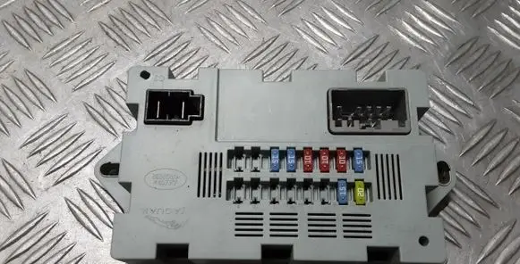 Land Rover Range Rover L405 Fuse module CPLA14Q073AA