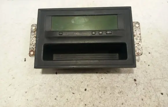 Mitsubishi Pajero Screen/display/small screen