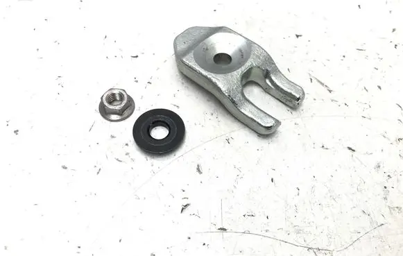Mazda CX-60 Fuel Injector clamp holder 