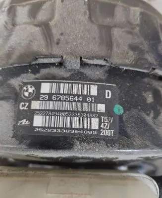 BMW 1 E81 E87 Brake booster 6785644 25223338304889