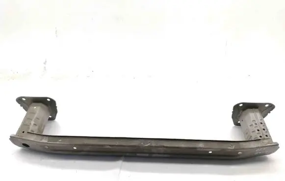 Toyota C-HR I Rear bumper cross member