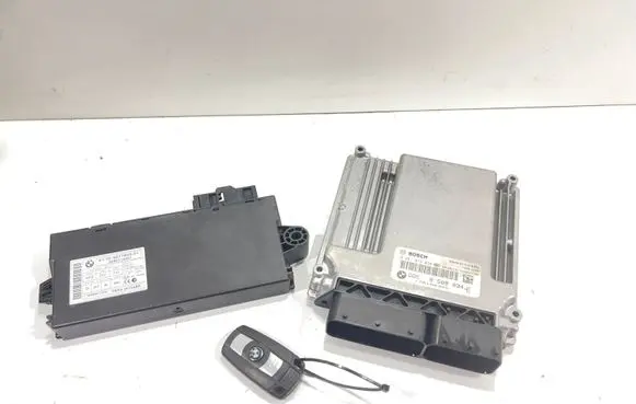 BMW 5 E60 E61 Engine ECU kit and lock set 8509034 921785301