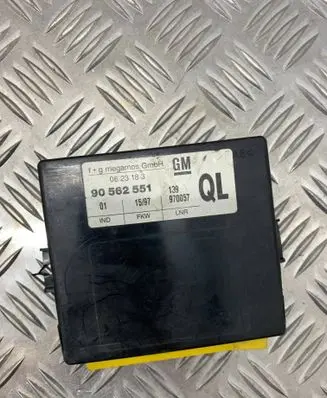 Opel Astra F Alarm control unit/module 90562551 0623183