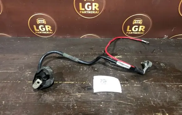 Volkswagen Golf V Positive cable (battery) 1K0971228M