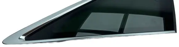 Rear side window